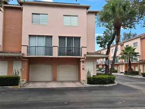 2107 SE 10th Ave #818, Fort Lauderdale, FL 33316