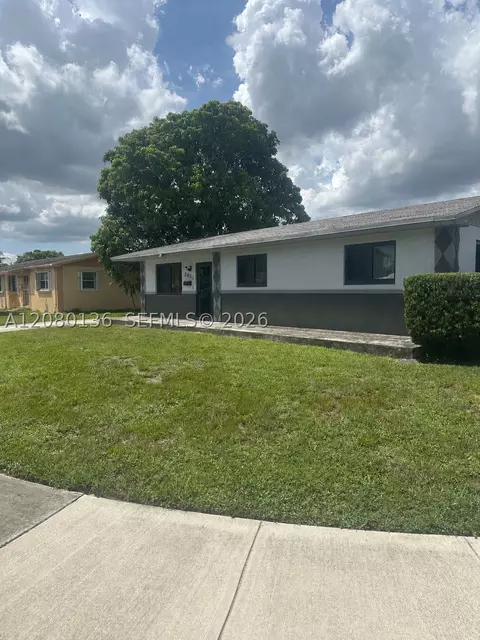 2901 NW 209th Ter, Miami Gardens, FL 33056