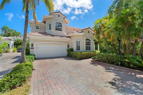 19473 38th Ct, Sunny Isles Beach, FL 33160
