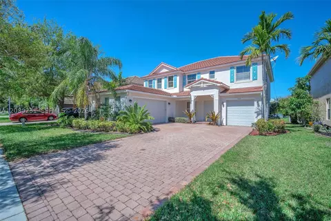 9345 Madewood Ct, West Palm Beach, FL 33411