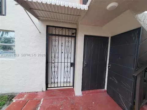 6600 W 2nd Ct #15, Hialeah, FL 33012