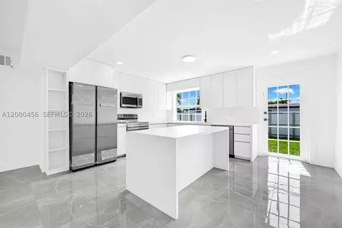 4040 SW 108th Ave, Miami, FL 33165