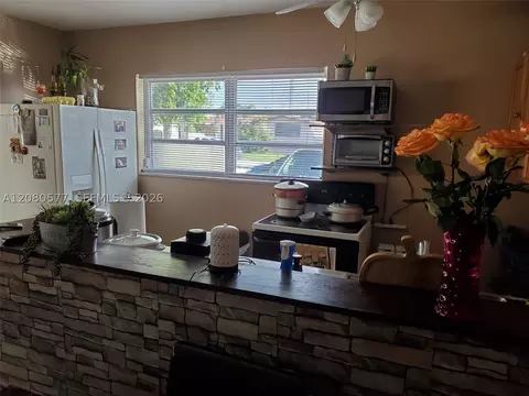 Kitchen - 36 W 37th St, Hialeah, FL 33012 photo 1 of 3