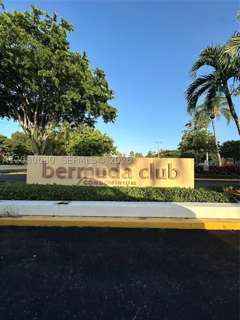 6090 NW 64th Ave #310, Tamarac, FL 33319