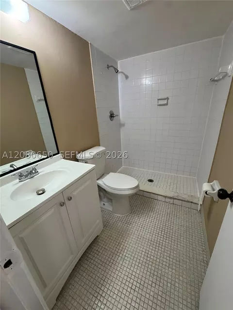 3129 Oakland Shores Dr #A109, Oakland Park, FL 33309