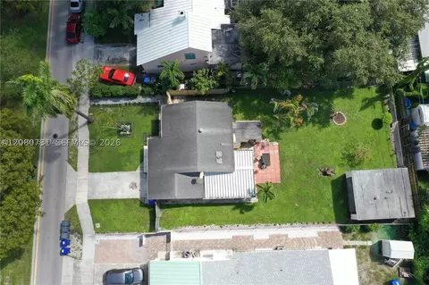 1820 Coolidge St, Hollywood, FL 33020