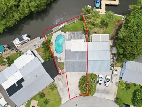 View/Area - 70 SW Hideaway Pl, Stuart, FL 34994 photo 4 of 6