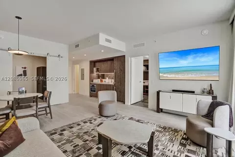 1611 SW 2nd Ave #402, Miami, FL 33129