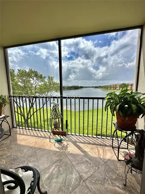 13800 SW 5th Ct #311M, Pembroke Pines, FL 33027