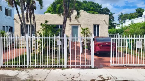 3057 SW 14th St, Miami, FL 33145