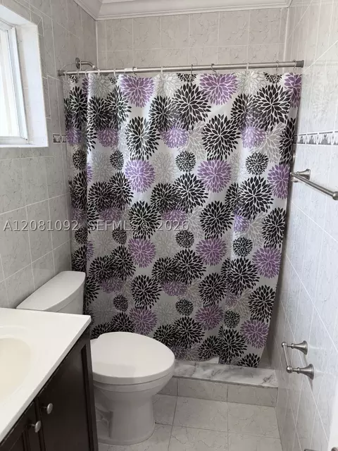 Bath - 400 E 57th St, Hialeah, FL 33013 photo 1 of 1