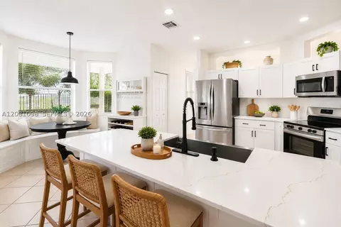 18222 SW 27 St, Miramar, FL 33029