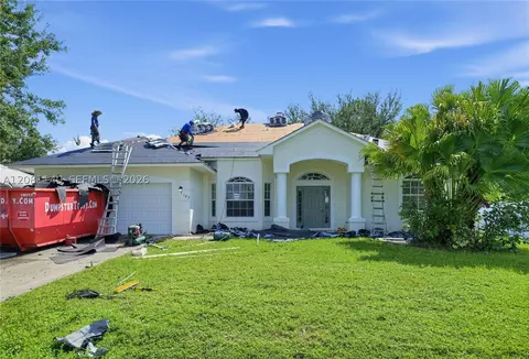 2187 SW Algiers St, Port Saint Lucie, FL 34953