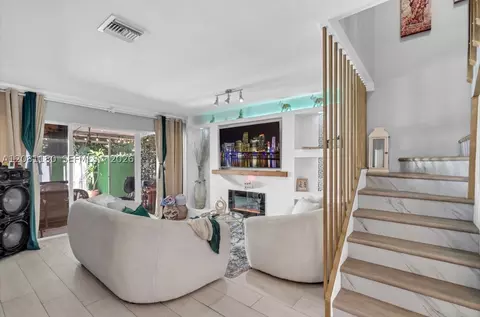 789 Crystal Lake Dr, Pompano Beach, FL 33064