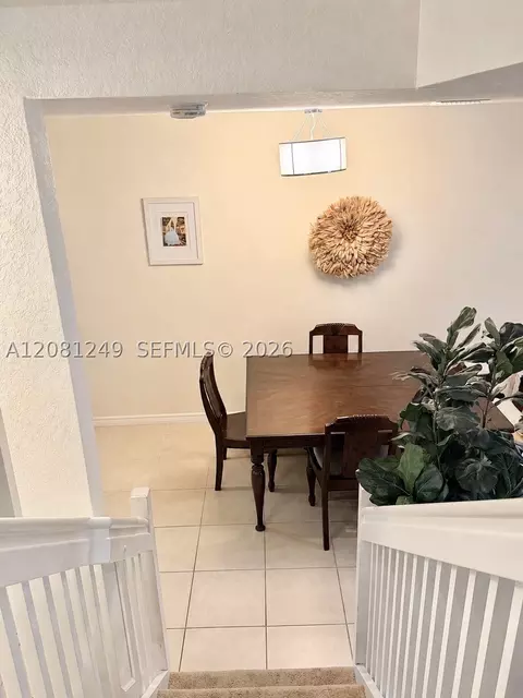 Dining - 3344 W 105th Ter, Hialeah, FL 33018 photo 2 of 2