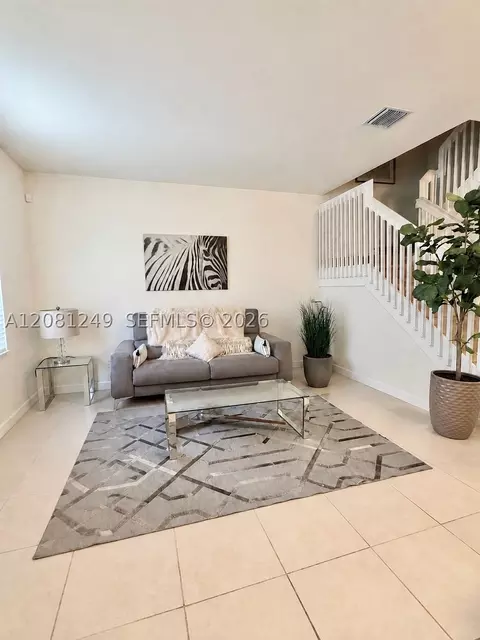 Living - 3344 W 105th Ter, Hialeah, FL 33018 photo 1 of 3