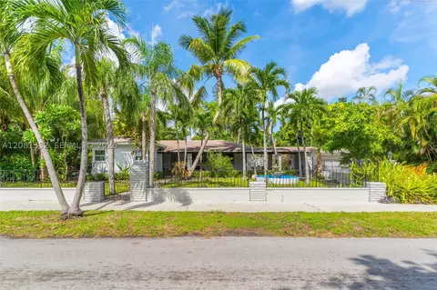 2407 Washington St, Hollywood, FL 33020