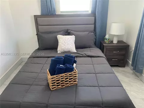 Bedroom - 4901 NW 177th St, Miami Gardens, FL 33055 photo 3 of 14