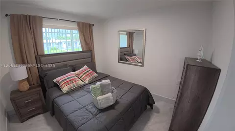 Bedroom - 4901 NW 177th St, Miami Gardens, FL 33055 photo 10 of 14