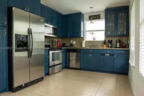 Kitchen - 350 Hazel St, Key Largo, FL 33037 photo 1 of 2