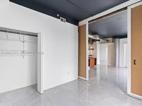 10 SW South River Dr #715, Miami, FL 33130