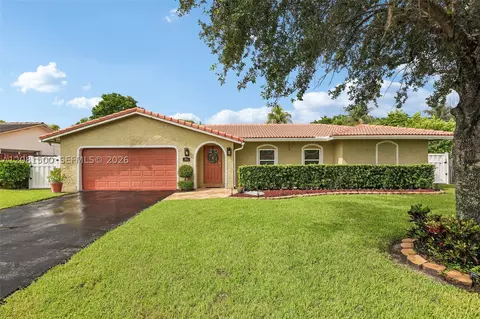 8835 NW 27th St, Coral Springs, FL 33065