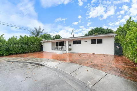 Other - 985 SE 2nd Pl, Hialeah, FL 33010 photo 2 of 7