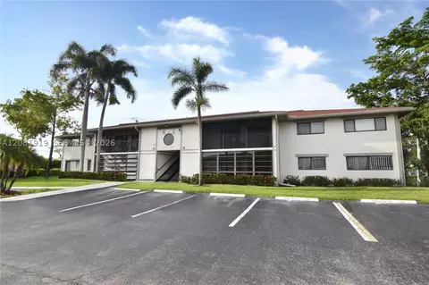 10761 W Clairmont Cir #108, Tamarac, FL 33321