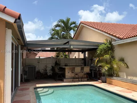 Exterior - 18901 NW 55th Ave, Miami Gardens, FL 33055 photo 2 of 2