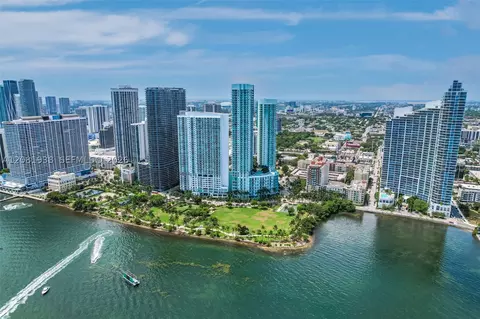 1900 N Bayshore Dr #2111, Miami, FL 33132