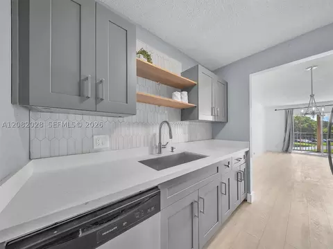 1401 SW 128th Ter #304H, Pembroke Pines, FL 33027