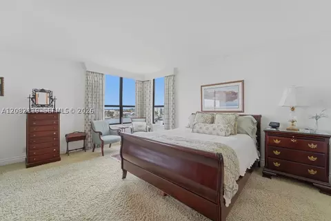 Bedroom - 19670 Beach Rd #PHB4, Tequesta, FL 33469 photo 5 of 5