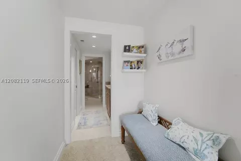 Entry Way - 19670 Beach Rd #PHB4, Tequesta, FL 33469 photo 2 of 2