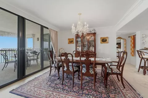 Dining - 19670 Beach Rd #PHB4, Tequesta, FL 33469 photo 1 of 3
