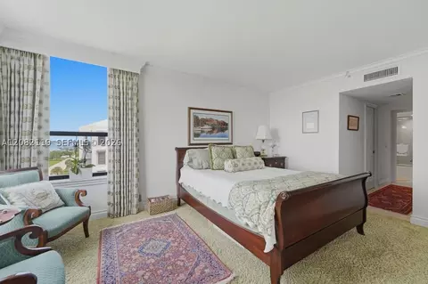 Bedroom - 19670 Beach Rd #PHB4, Tequesta, FL 33469 photo 3 of 5