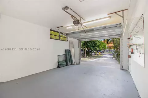 Other - 119 Harbor Dr, Key Biscayne, FL 33149 photo 1 of 1