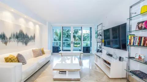 21055 Yacht Club Dr #510, Aventura, FL 33180