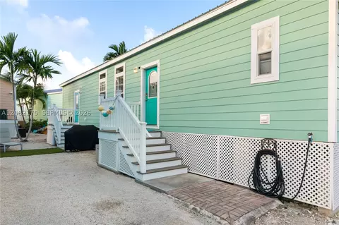 5031 5th Ave, Key West, FL 33040 photo 2