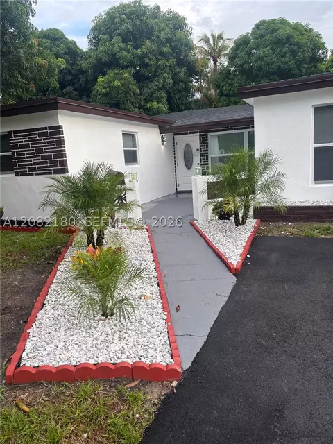 7320 Shalimar St, Miramar, FL 33023