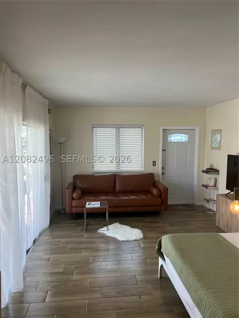 7720 Harding Ave #8, Miami Beach, FL 33141