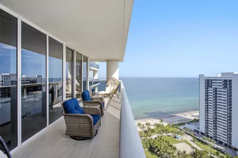 1850 S Ocean Dr #2305, Hallandale Beach, FL 33009