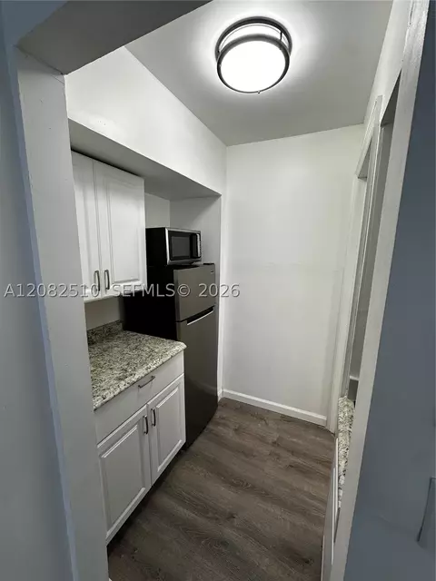 Kitchen - 7330 W 30th Ave, Hialeah, FL 33018 photo 4 of 4