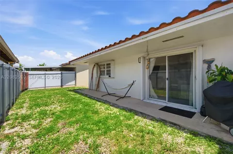 Exterior - 7330 W 30th Ave, Hialeah, FL 33018 photo 1 of 6