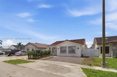 View/Area - 7330 W 30th Ave, Hialeah, FL 33018 photo 2 of 10