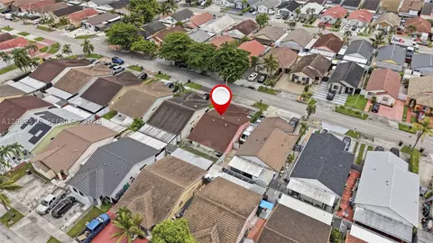 View/Area - 7330 W 30th Ave, Hialeah, FL 33018 photo 6 of 10