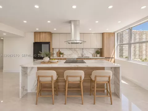 1985 S Ocean Dr #8Q, Hallandale Beach, FL 33009