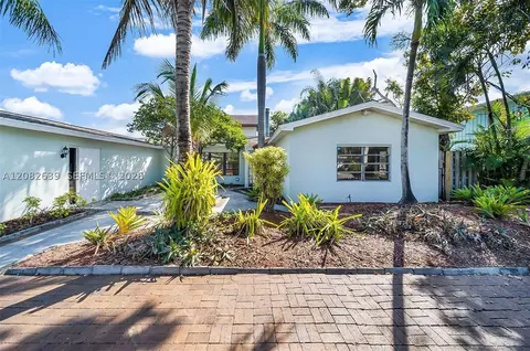 1524 NE 18th Ave, Fort Lauderdale, FL 33304