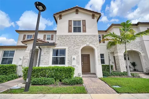 2387 NW 122nd Ter, Miami, FL 33167