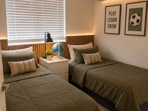 Bedroom - 11388 W 34th Way, Hialeah, FL 33018 photo 3 of 3