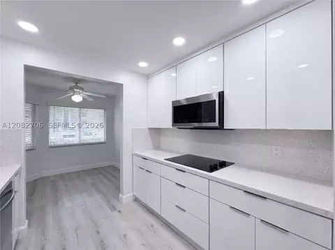750 SW 138th Ave #103F, Pembroke Pines, FL 33027